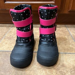 Girls snow boots